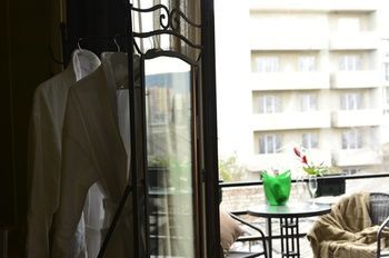Hotel 27 Tbilisi Eksteriør bilde